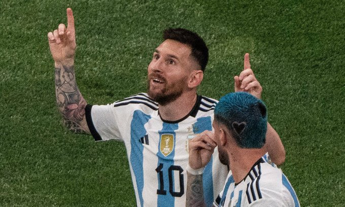 Lionel Messi được gọi là bọ chét bởi nam cầu thủ có thân hình khá nhỏ con
